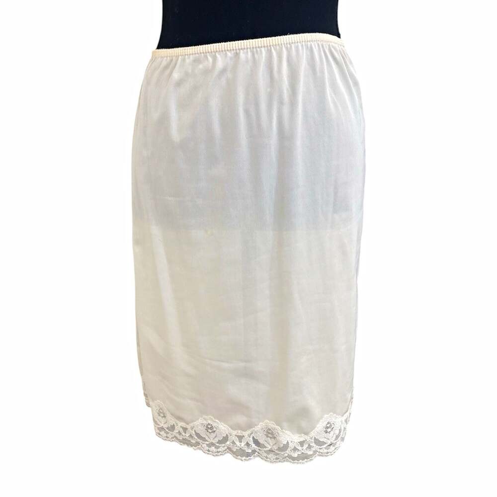 Vintage Sliperfection Women's Ivory Half Slip S/M Solid Lace Hem
